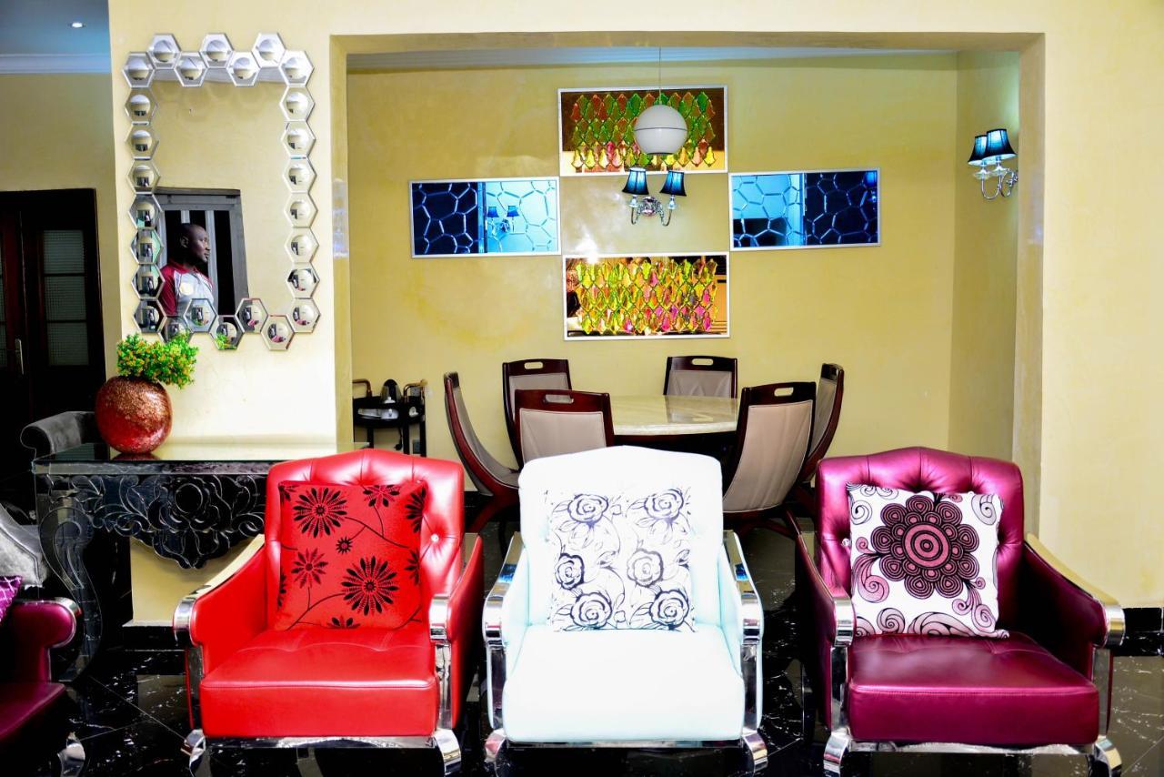 Crystal House International Hotel إلورين المظهر الخارجي الصورة